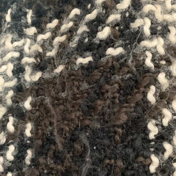 I Madison Black and White Plaid Big Collar Wool Blend Coat - Picture 8 of 12